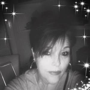 Meet your Posher, Debra